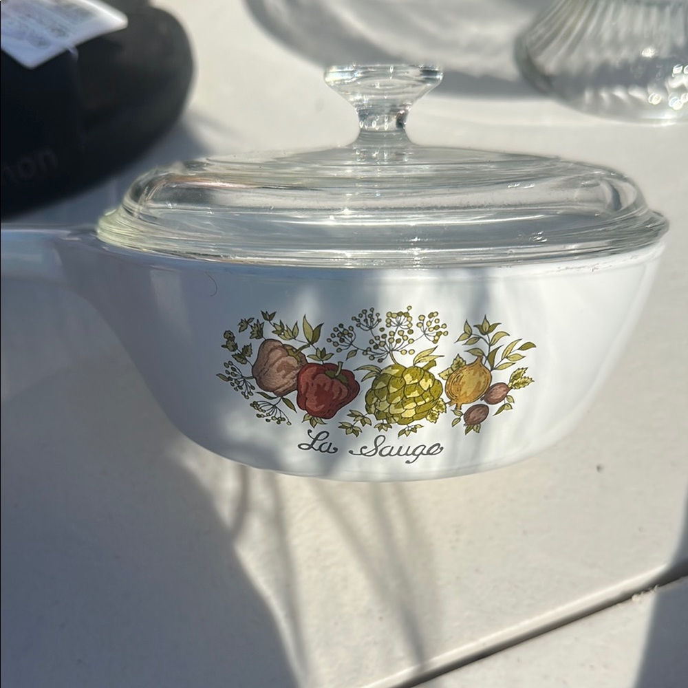 White Floral Sauce Dish